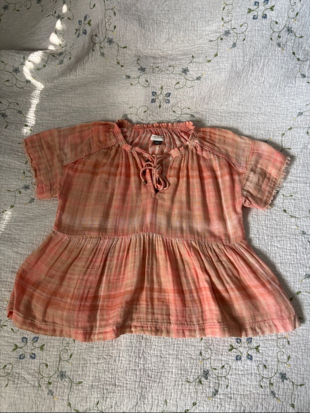 Anthropologie Pilcro Bette Babydoll Top XS Peach Coral Plaid Boho Peasant Blouse